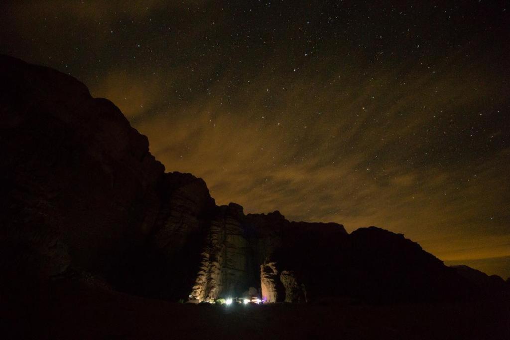Bubble Tent & Luxury Camp Hotel Wadi Rum Exterior foto